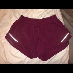 Lululemon Hotty Hot Short